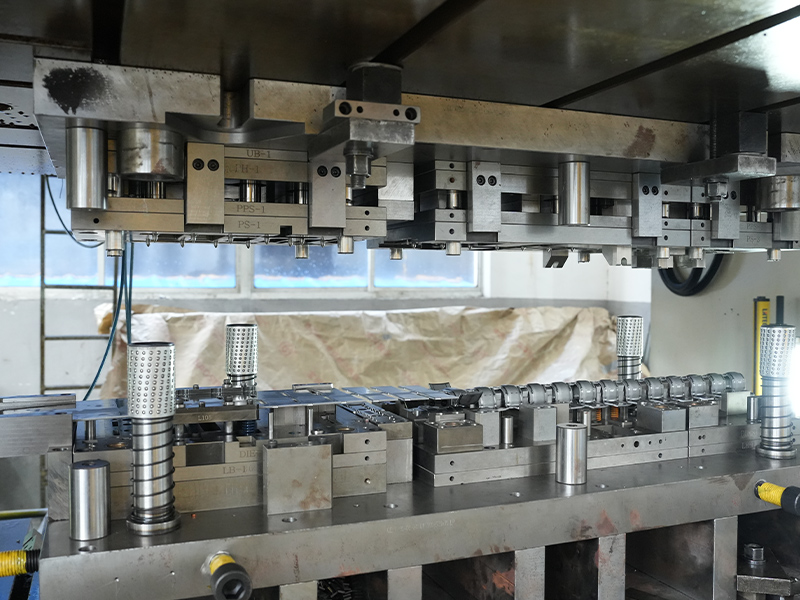 Aký je najlepší kov pre kovové pečiatky?